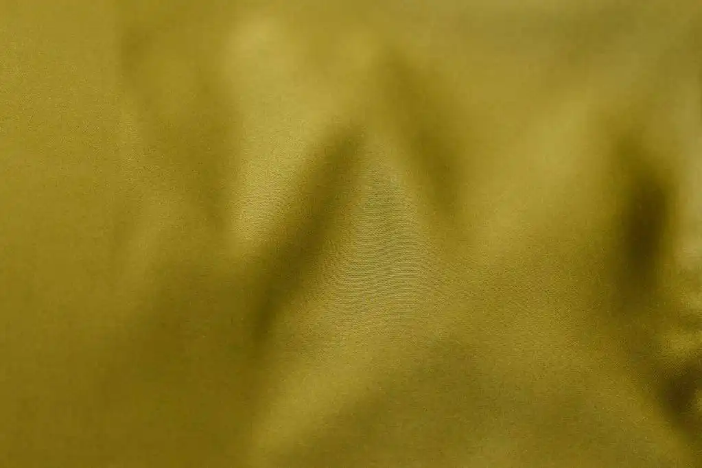 ( Silky Satin 30 ) AK